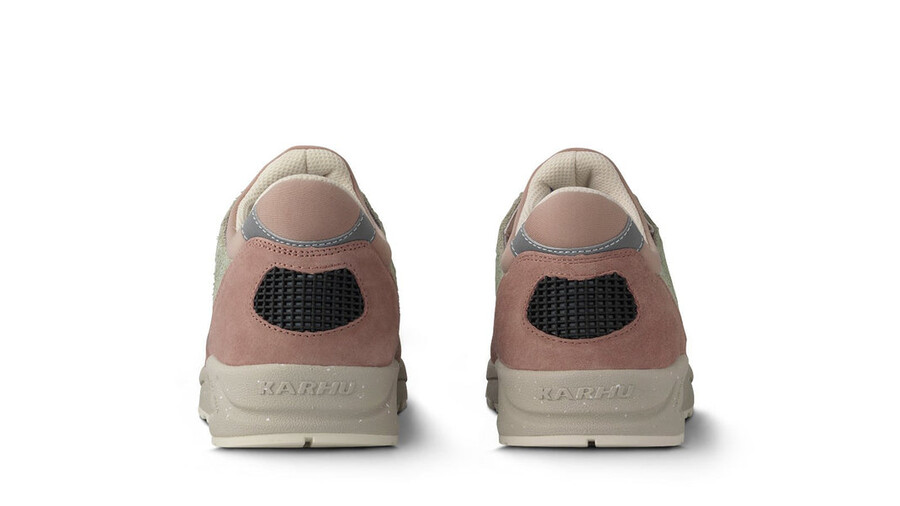 karhu aria 95 - warm taupe fig sneakers vintage